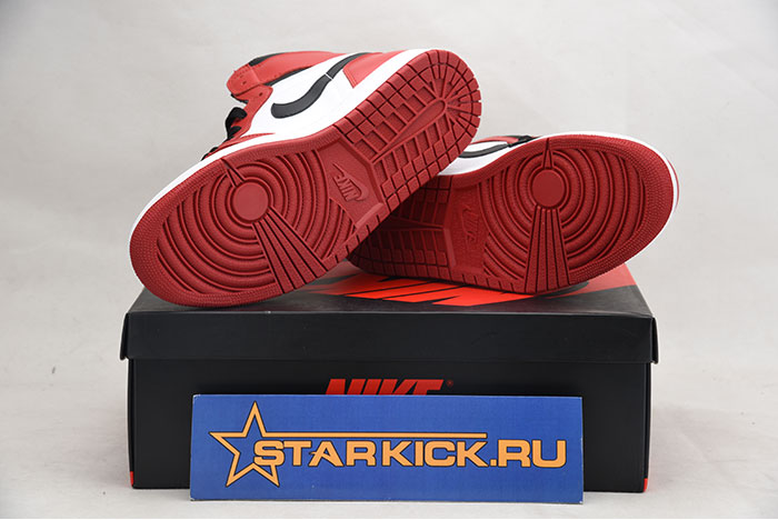 Air Jordan 1 Retro High OG Chicago Red 555088-101