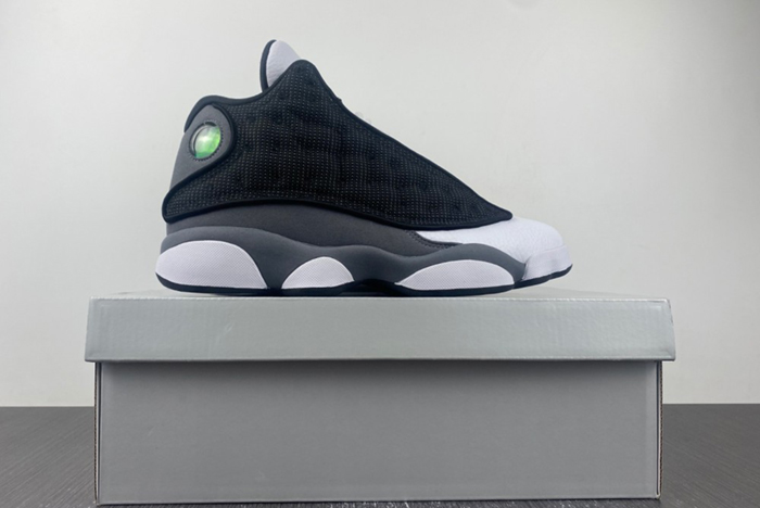 Air Jordan 13 “Black Flint” DJ5982-060