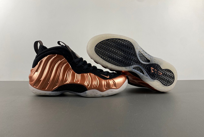 Nike Air Foamposite One “Metallic Copper” FZ9902-001