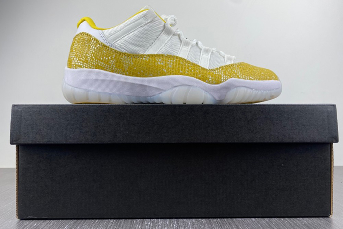 Air Jordan 11 Low WMNS “Yellow Snakeskin”  AH7860-107