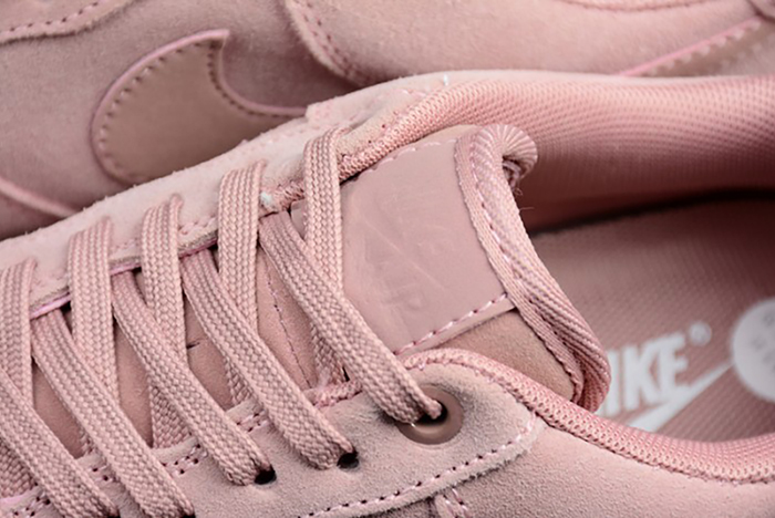 NIKE AIR FORCE 1 LOW "PARTICLE PINK"  AA1117-600