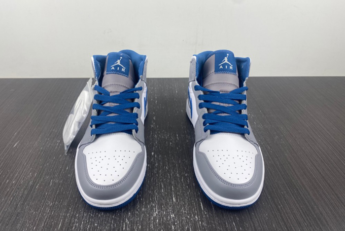 NIKE AIR JORDAN  1 DQ8423-014