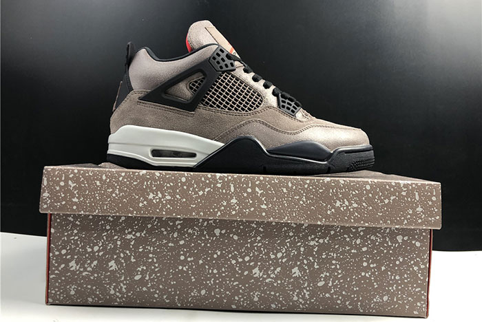 Air Jordan 4 Retro "Taupe Haze"  DB0732 200