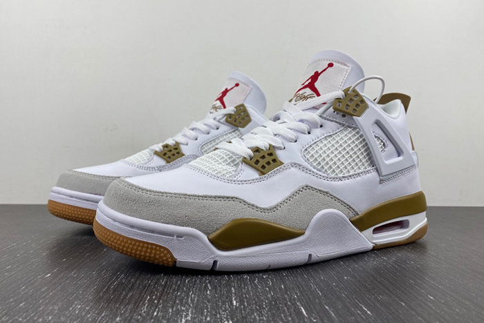 Nike SB x Air Jordan 4 ‘’ DR5415-120