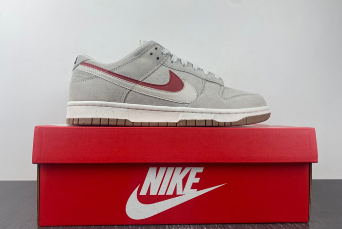 Nike Dunk Low SE “85”  DO9457-1002