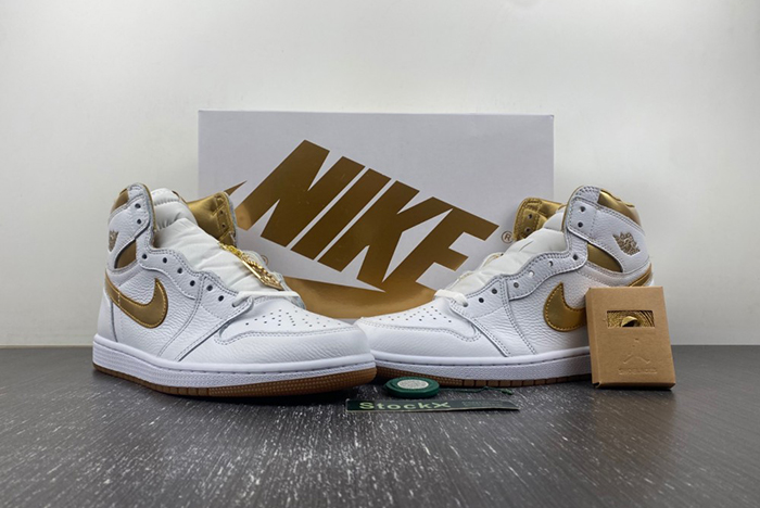 Air Jordan 1 Retro HI OG FD2596-107