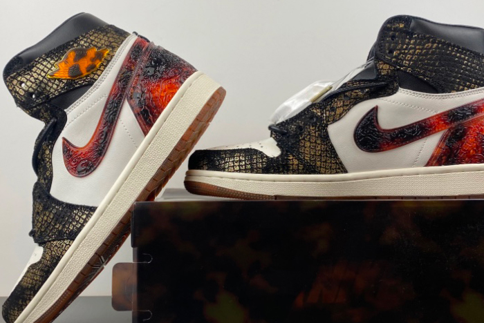 Air Jordan 1 High OG “Xuanwu” LB3165 091