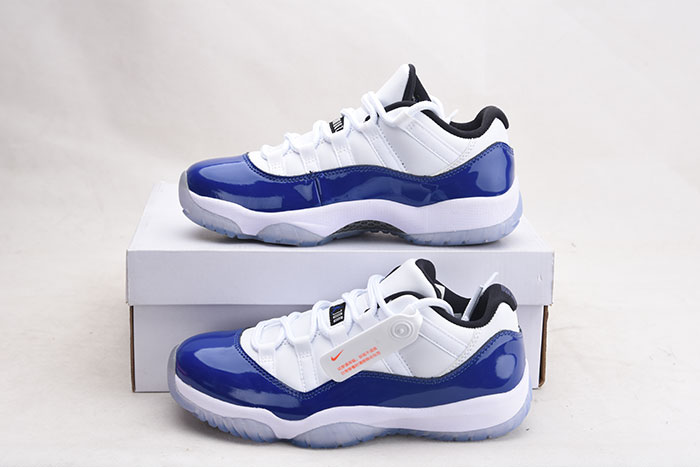 Air Jordan 11 Low WMNS “Concord” AH7860-100