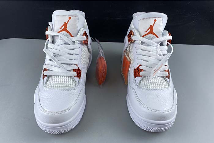 Air Jordan 4 “Orange Metallic” CT8527-118