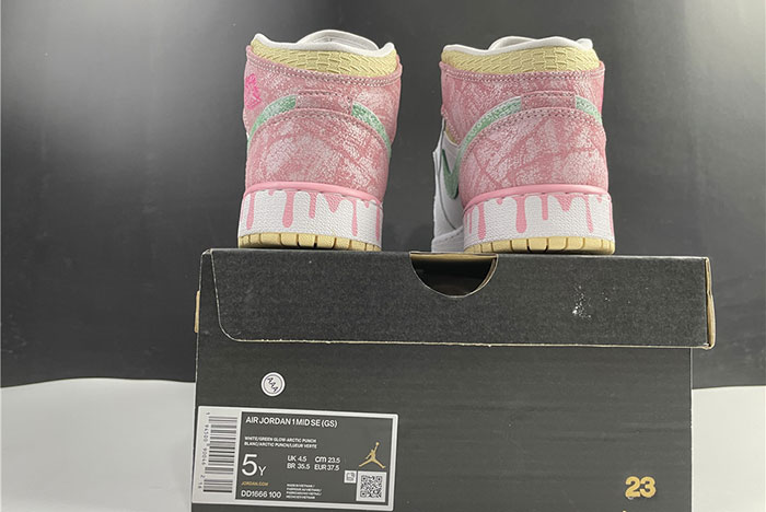 Air Jordan 1 Mid GS "Paint Drip"  DD1666-100