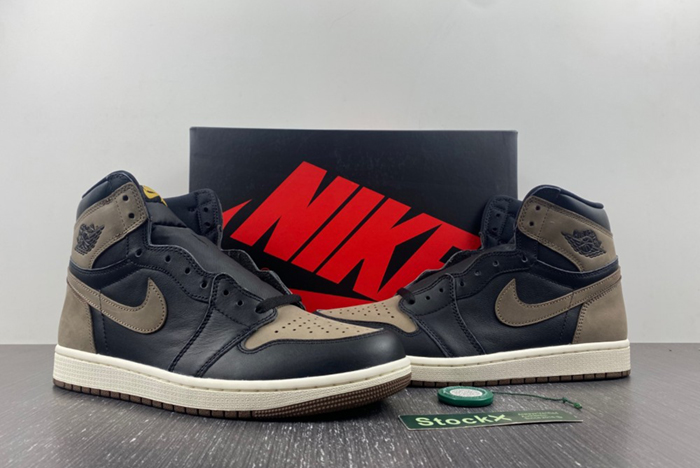 Air Jordan 1 High OG “Palomino” Travis Scott  DZ5485-020