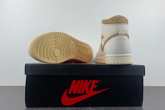 Air Jordan 1 High OG “Vibrations of Naija” FD8631-100