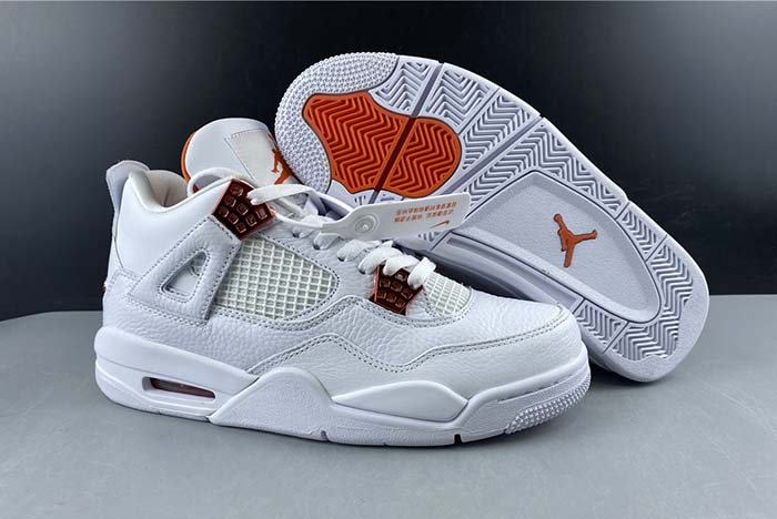 Air Jordan 4 “Orange Metallic” CT8527-118