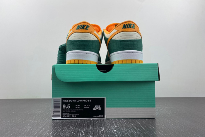 Nike SB Dunk Low Pro 304292-383