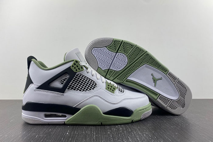 Air Jordan 4 WMNS “Seafoam”  AQ9129-103