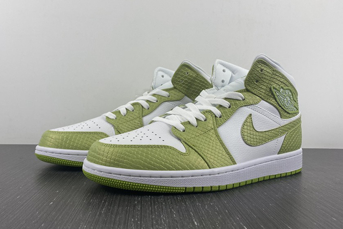AIR JORDAN 1 MID SE DV2959-113