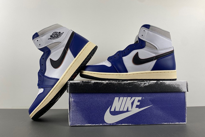 Air Jordan 1 Retro High OG DZ5485-401