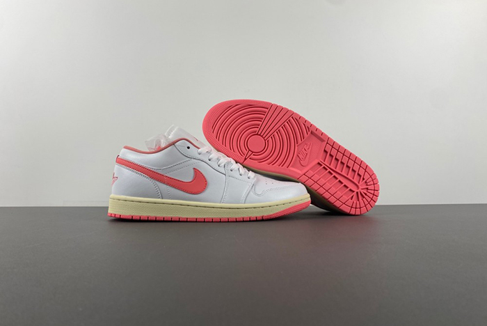 Air Jordan 1 Low DC0774-109