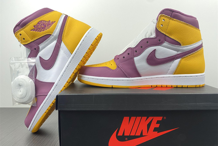 Air Jordan 1 High OG “Brotherhood”  555088-706