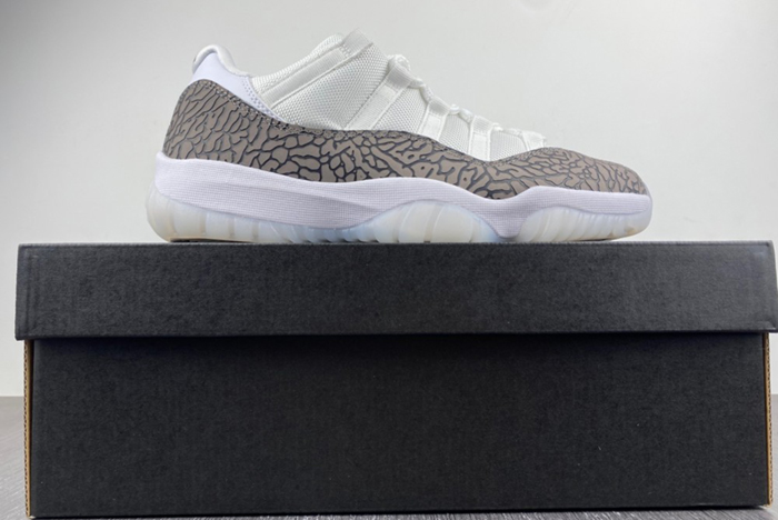 Air Jordan 11 Low WMNS “Yellow Snakeskin”  AV2187-140`