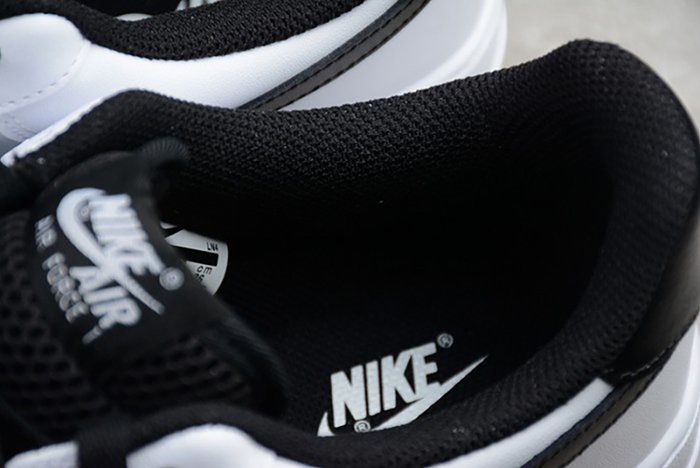 NIKE AIR FORCE 1 LOW RETURNS white/ black 820266-101