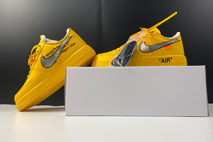 Off-White x Nike Air Force 1 “University Gold” DD1876-700