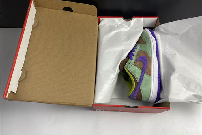 Nike Dunk Low SP “Veneer”  DA1469-200