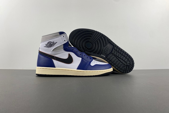 Air Jordan 1 High OG DZ5485-100