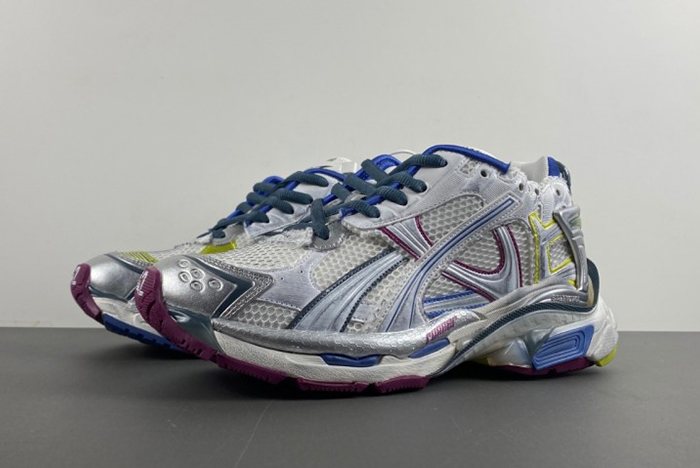 7.5Balenciaga/ 772774-W3RNY-0328