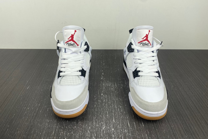 Nike SB x Air Jordan 4 ‘’DR5415-100