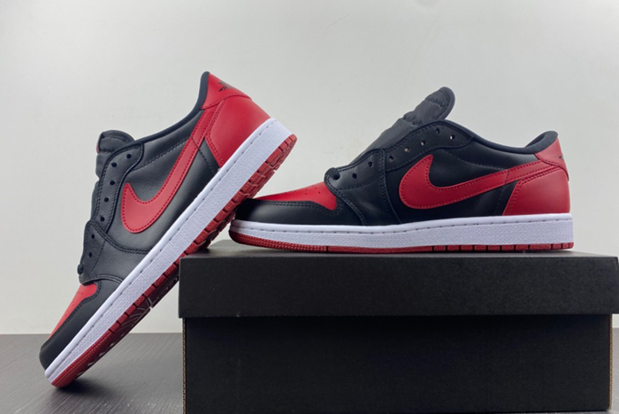 Air Jordan 1 Low OG “Bred”  705329-001