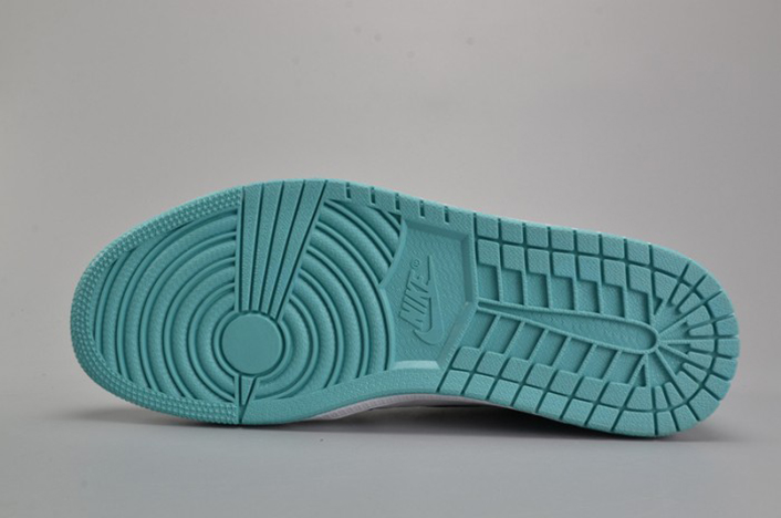 Air Jordan 1 Retro High OG NRG 