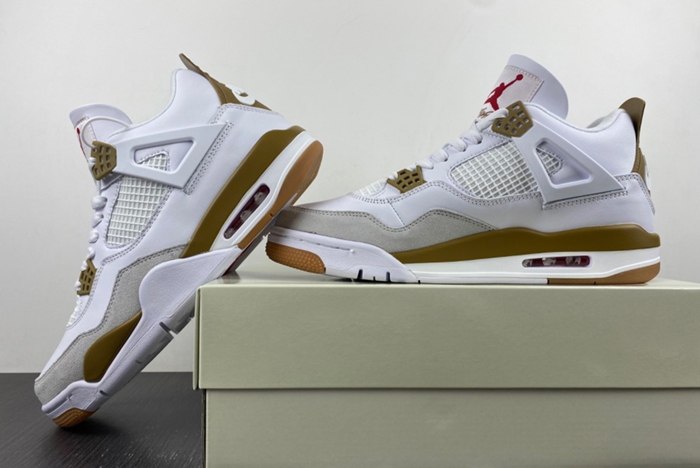 Nike SB x Air Jordan 4 ‘’ DR5415-120