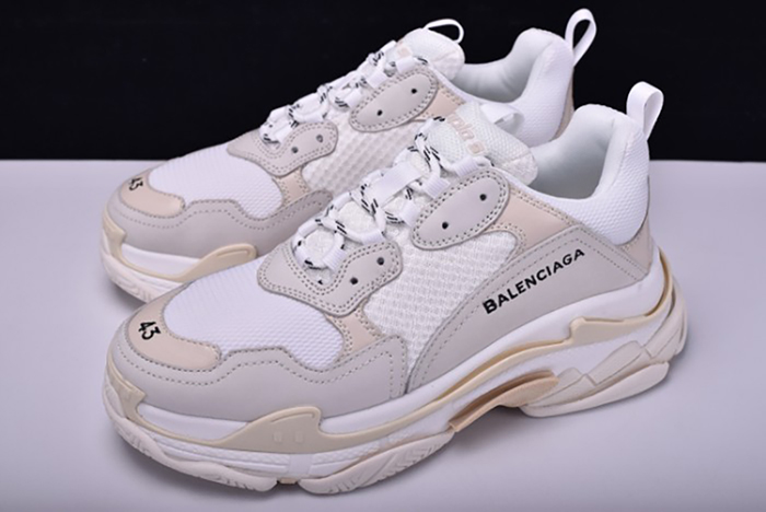 BALENCIAGA 17FW TRIPLE S 490671-W06F1-9000