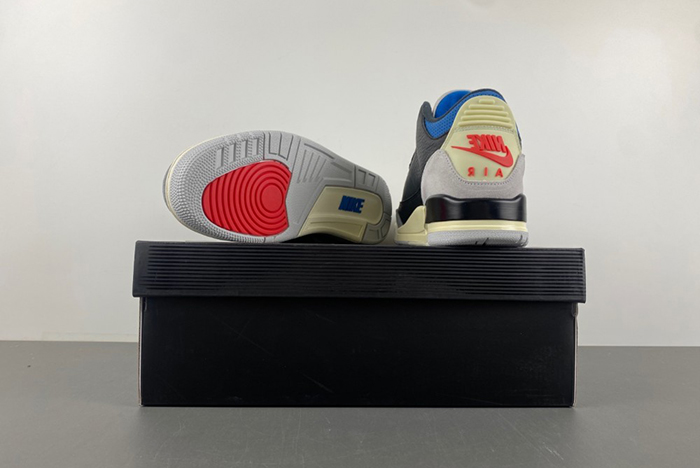 Air Jordan 3 OG “Rare Air” IB8967-004