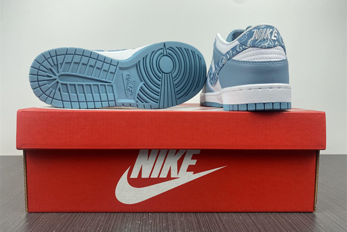 Nike Dunk Low “Blue Paisley”  DH4401-101