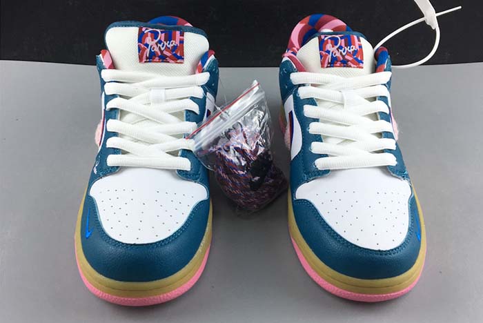 NIKE SB DUNK LOW CN4504-105