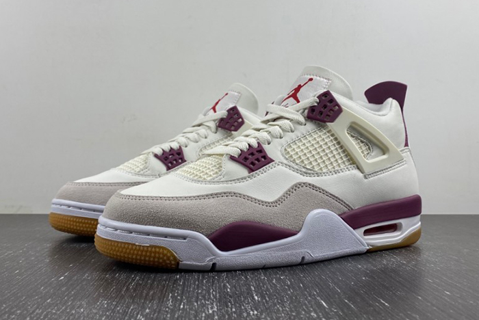 SB x Jordan 4 “Sapphire”  DR5415-102