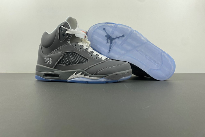 Jordan 5 Retro 