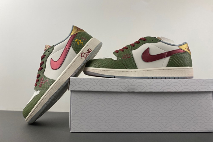 Air Jordan 1 Retro Low OG 