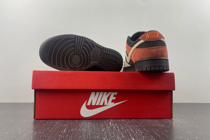 Nike Dunk Low “Red Panda”  FV0395-200