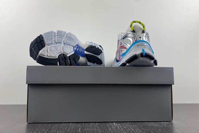 7.0 BALENCIAGA -Runner、772774-W3RBW-9645