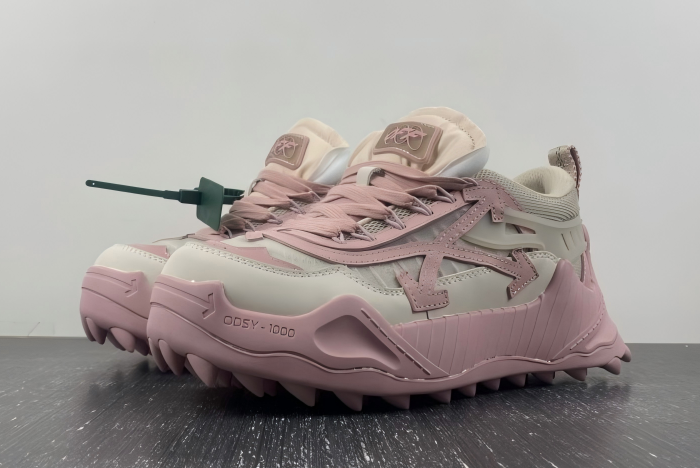 Off-White c/o Virgil Abloh pink