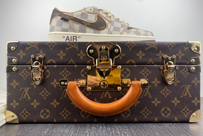 Nike Air Force 1 LV Low LV