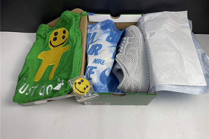 Nike Dunk Low x Cactus Plant Flea Market