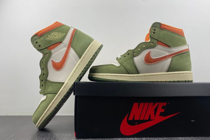 Air Jordan 1 High OG “Celadon”  FB9934-300