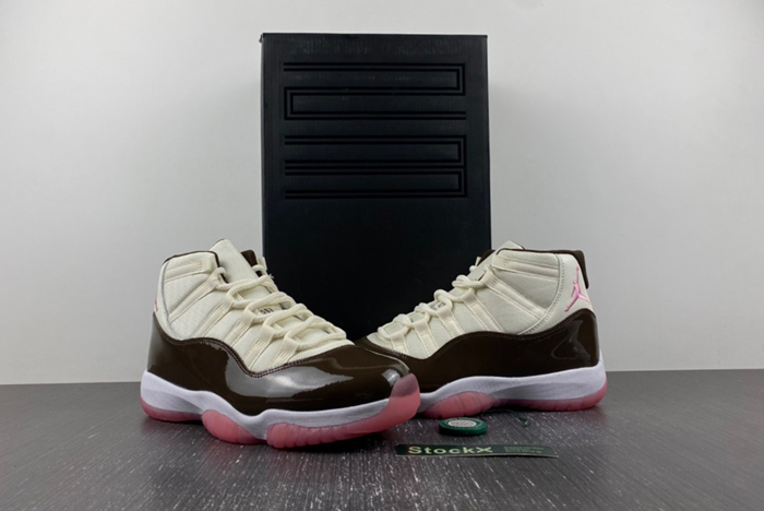Air Jordan 11  CT8012-126