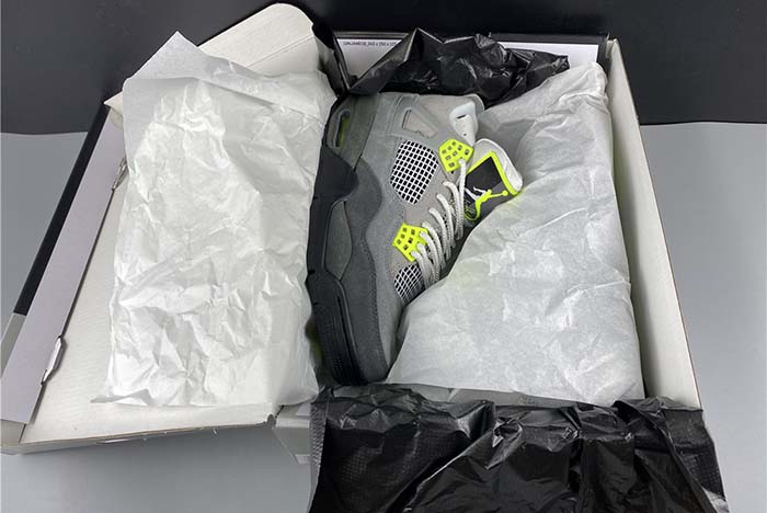 AIR JORDAN 4 SE “NEON” -CT5342-007