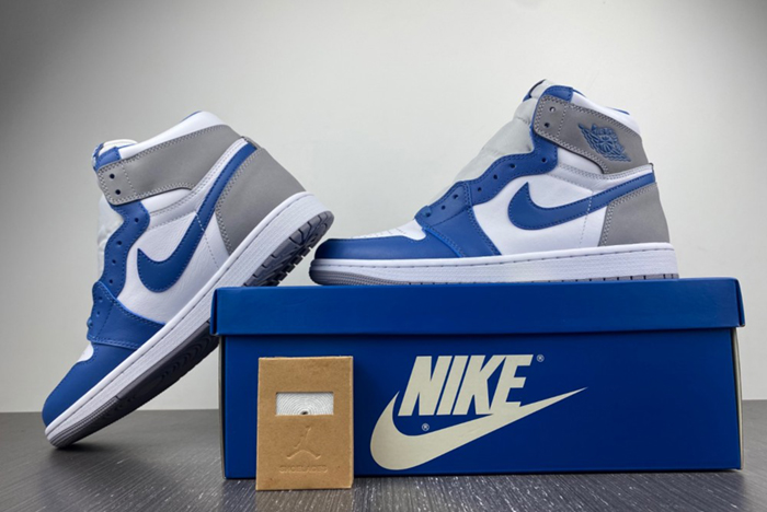 Air Jordan 1 High OG “True Blue” DZ5485-410