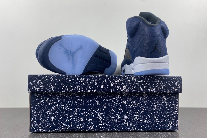 Air Jordan 5 “Midnight Navy”  FD6812-400